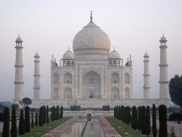 Taj_Mahal_in_India_-_Kristian_Bertel-4a83fabb